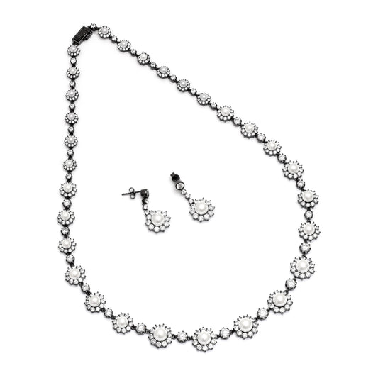 Pearl Blossom Necklace