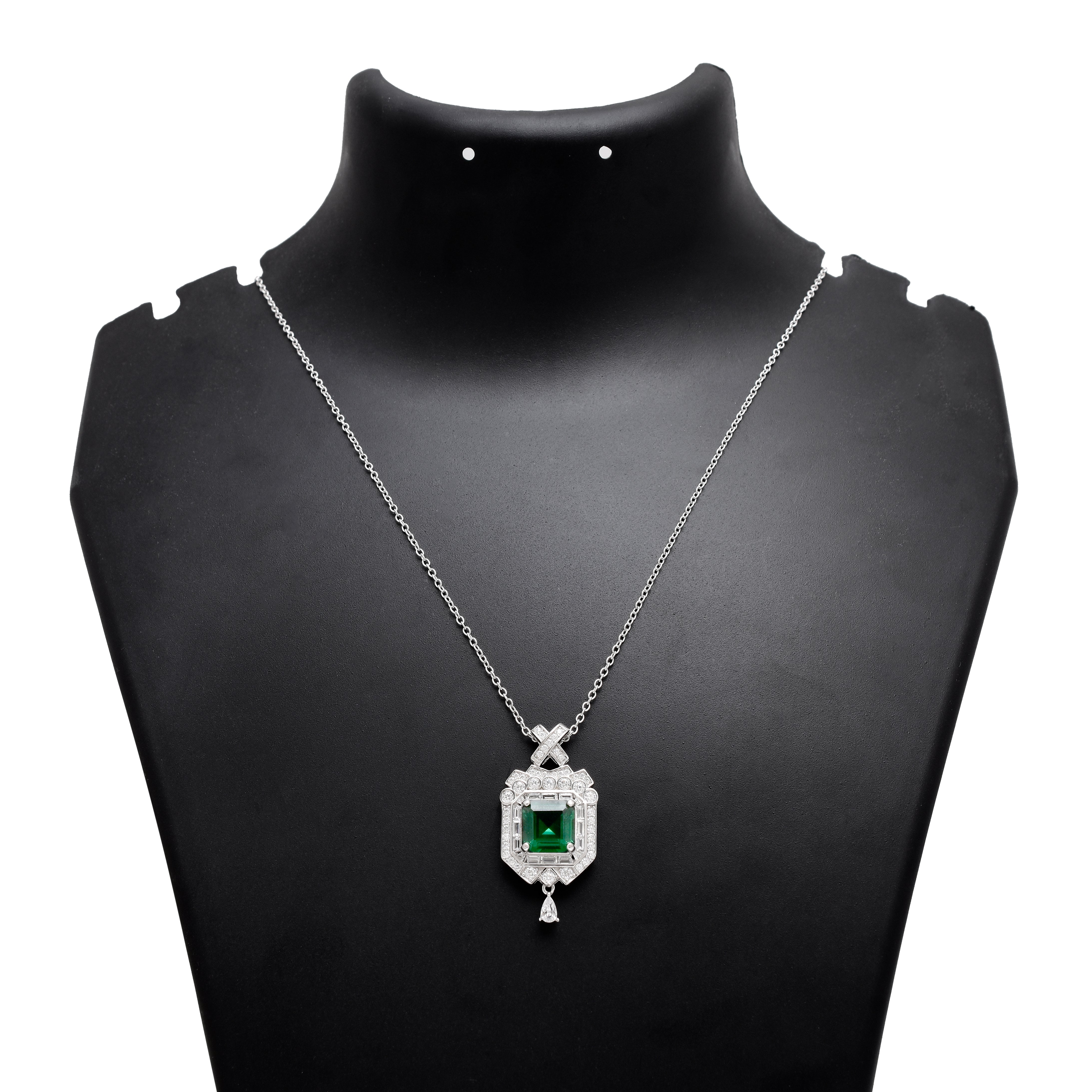 Emerald Majesty Pendant in Sterling Silver