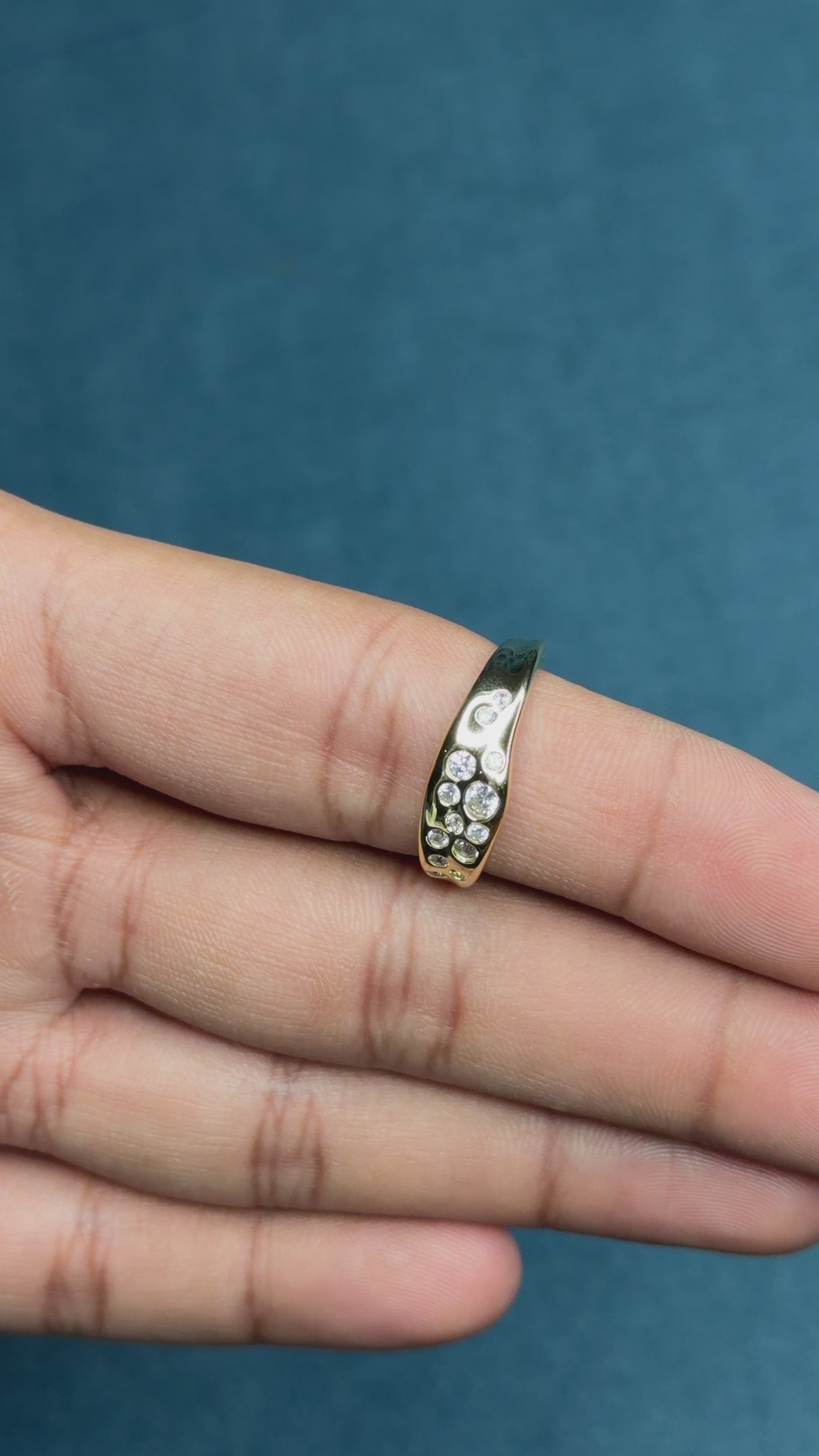 Flush Set Diamond Gold Ring