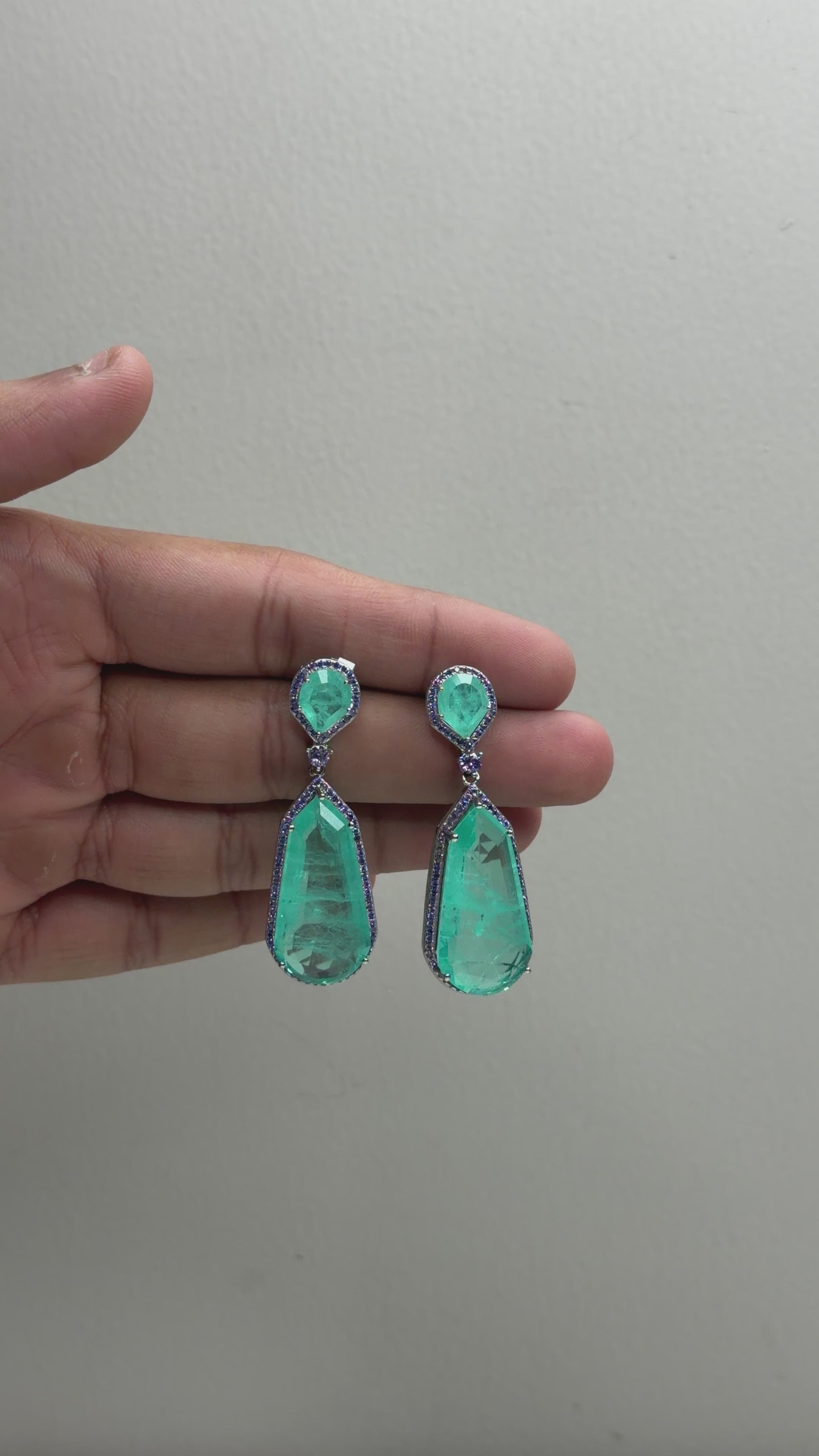 Emerald Majesty Necklace