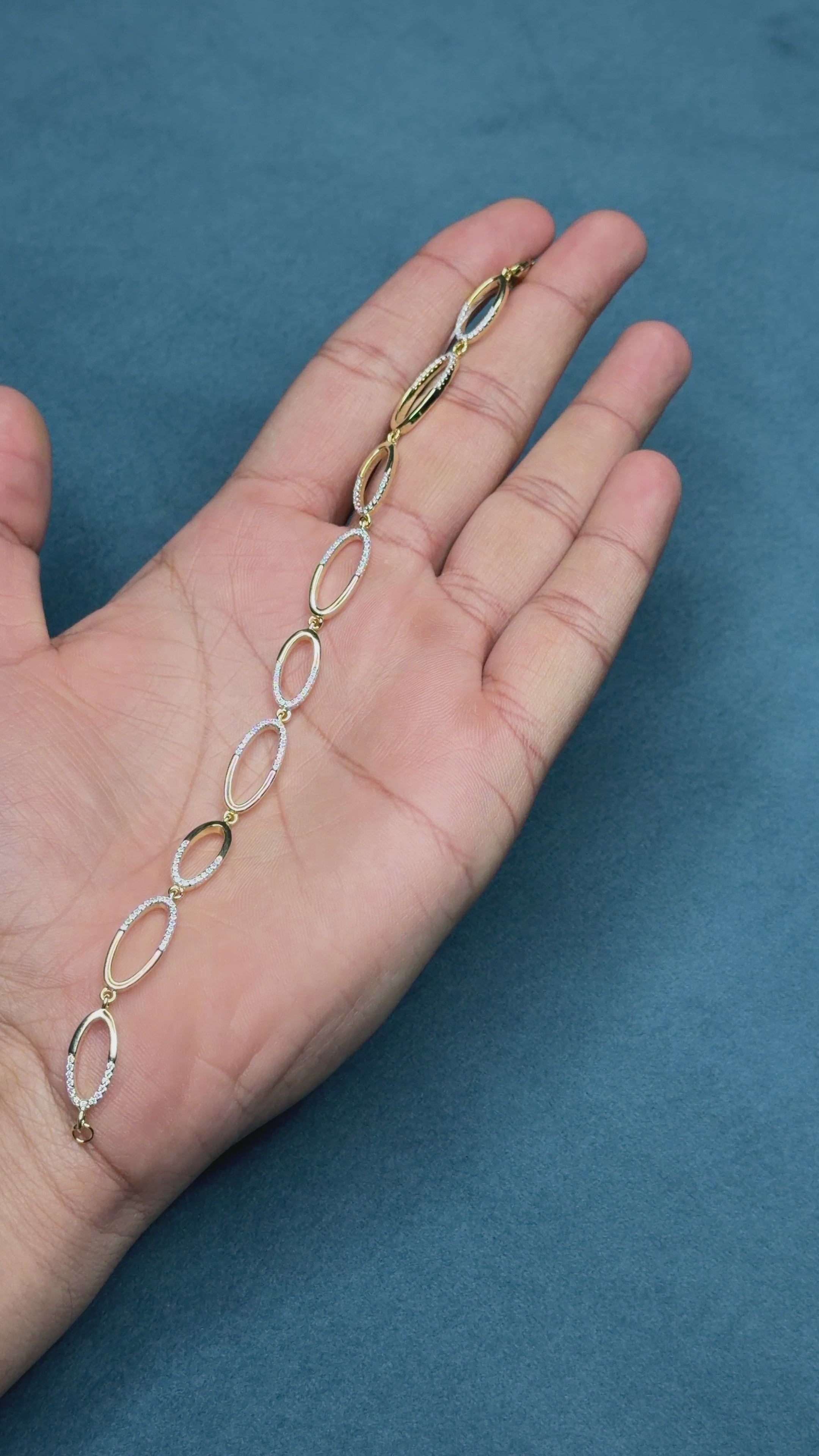 Two Tone Oval Link Bracelet in 925 Sterling Silver